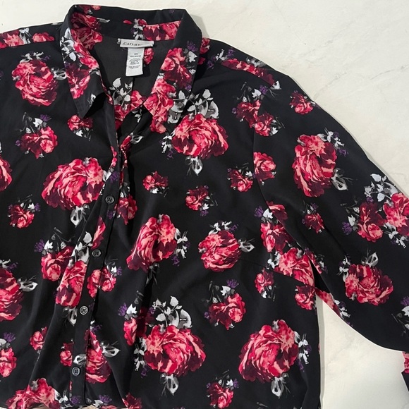 Catherine’s Black Red Rose Print 3/4 Sleeve Button Up Shirt Size 2X - Picture 3 of 5